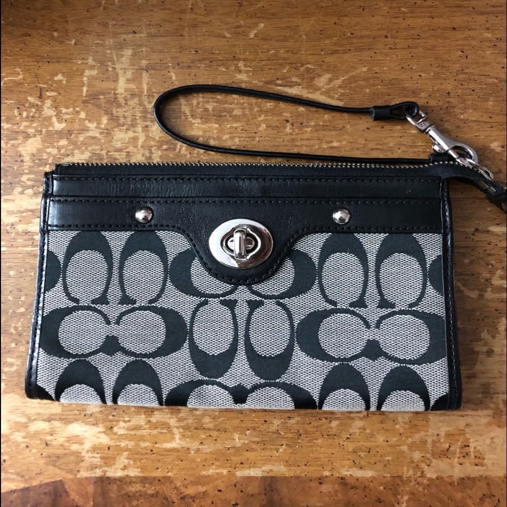 Coach wristlet
